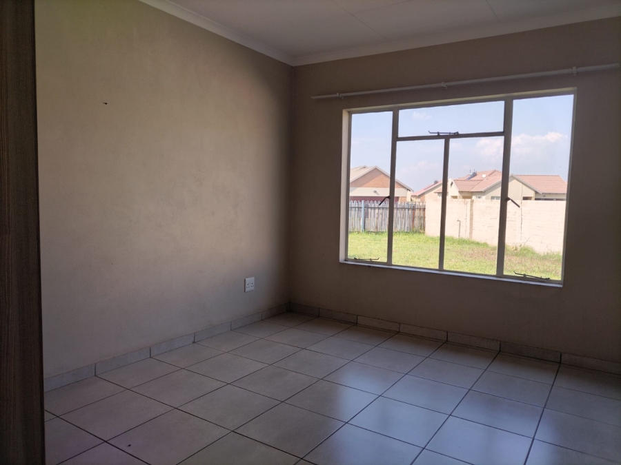 3 Bedroom Property for Sale in Waterkloof Hill Estate North West